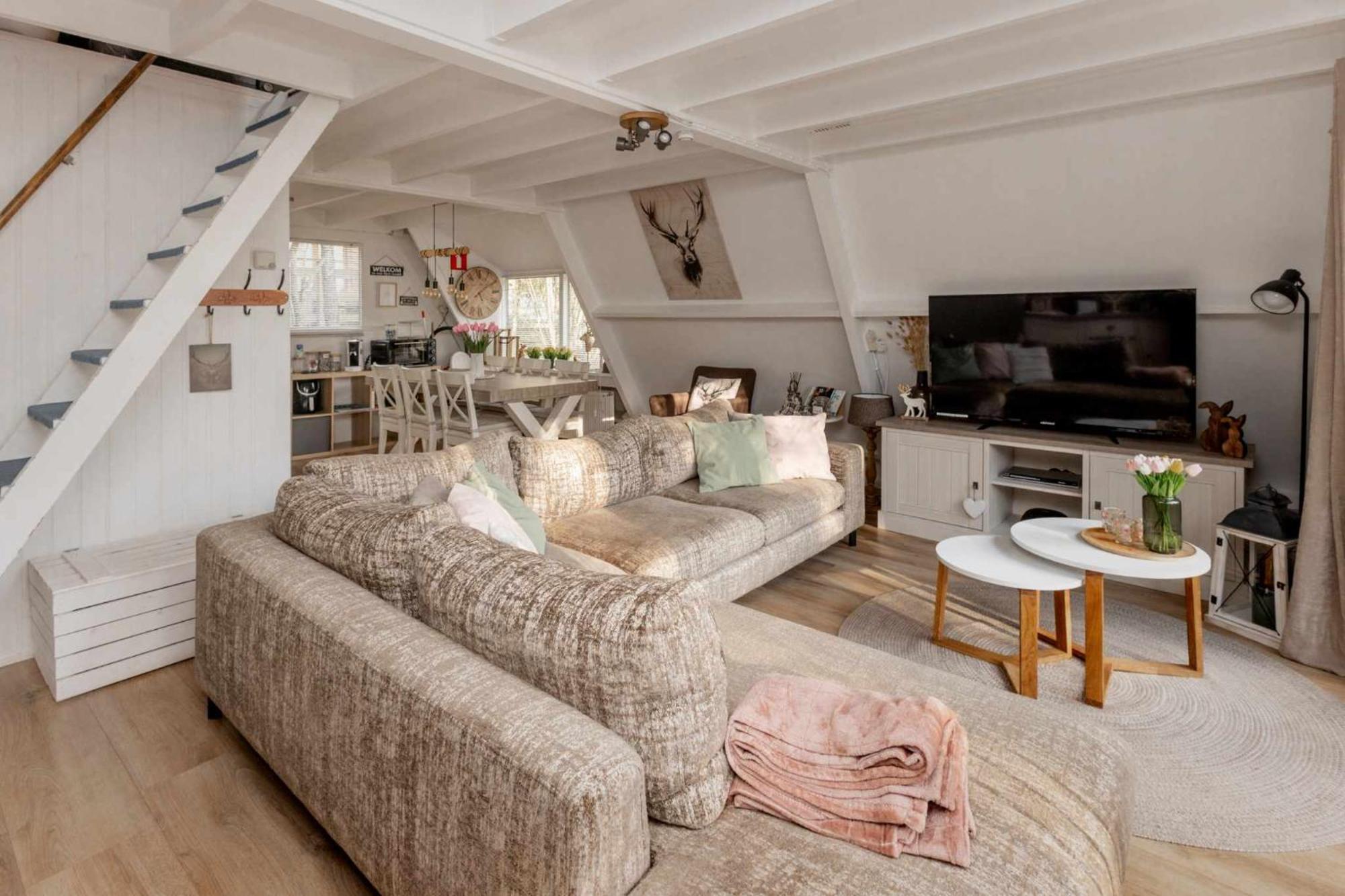 Het Hertenbos Chalet 136 - Bos- Groene Oase- Rustmoment- Zwembad デュルビュイ エクステリア 写真