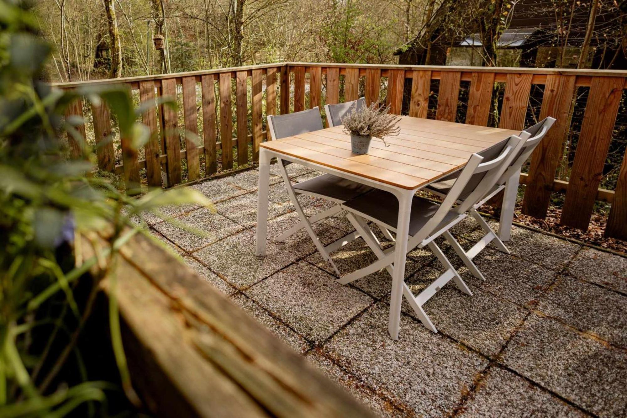 Het Hertenbos Chalet 136 - Bos- Groene Oase- Rustmoment- Zwembad デュルビュイ エクステリア 写真